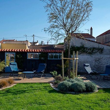 La Maison De Gaston Le Port des Barques Bagian luar foto