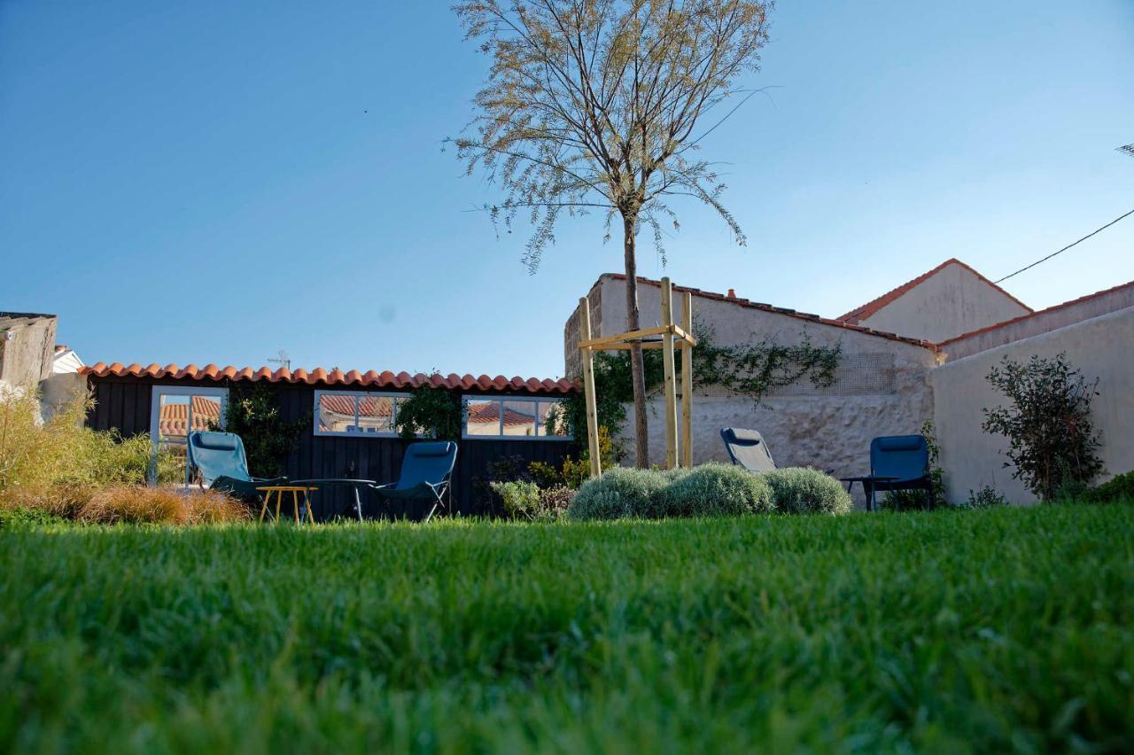 La Maison De Gaston Le Port des Barques Bagian luar foto